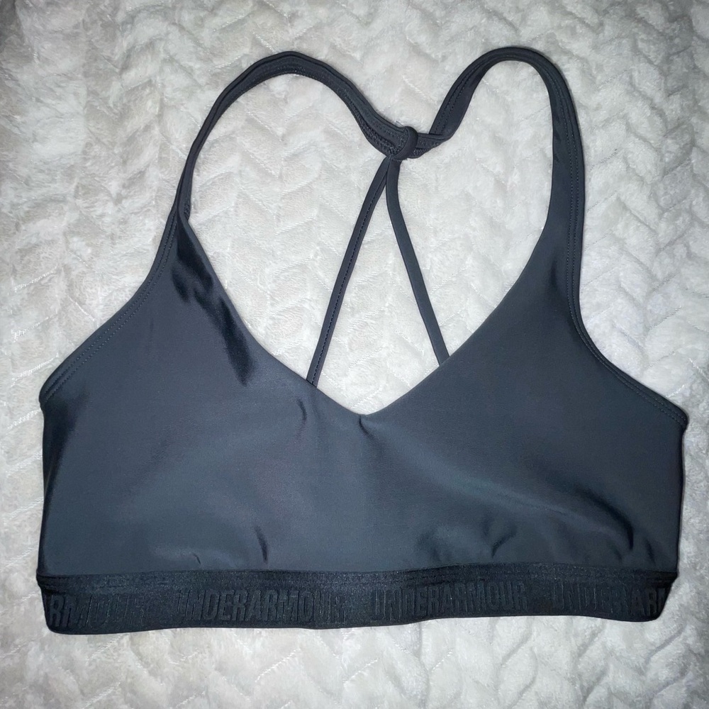 Under Armour Low Solid Racerback Sports Bra - Picture 2 of 6